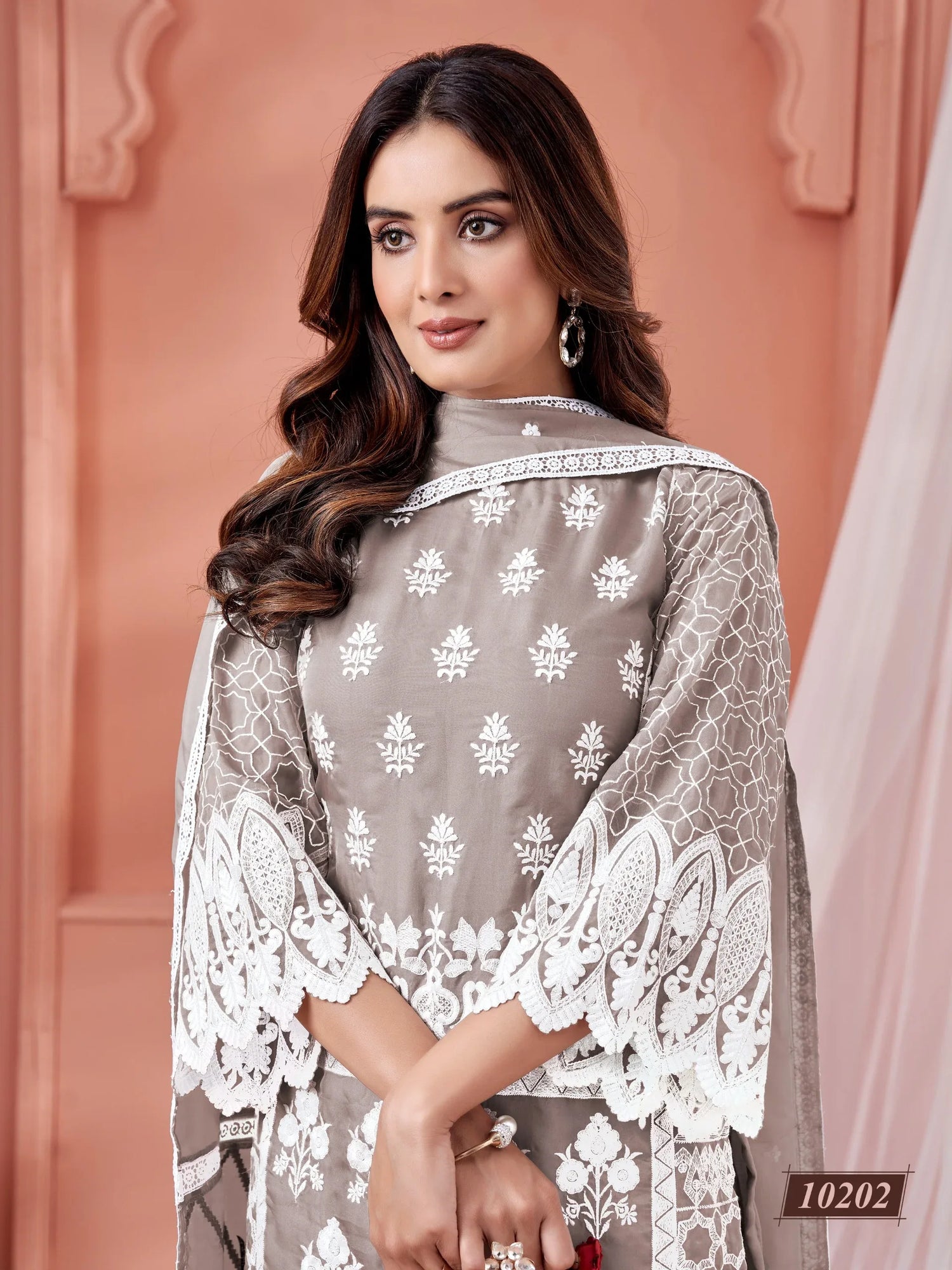 Latest Designer Wedding Wear Salwar Suit