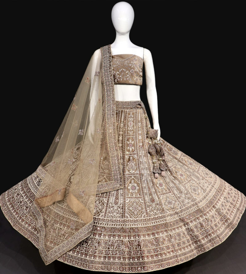 Beautiful Designer Wedding Wear Bridal Velvet Lehenga Choli