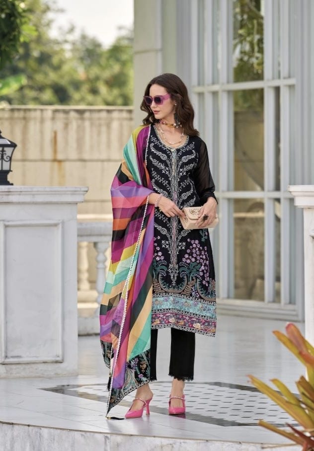 Beautiful Designer Occasion Wear Pakistani Style Salwar Suit - Main Image