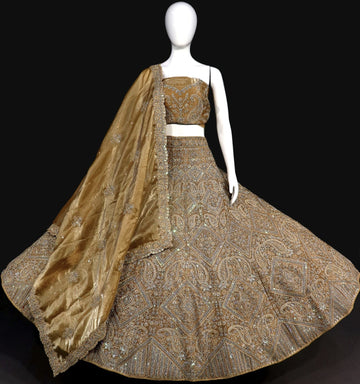 Beautiful Designer Wedding Wear Bridal Lehenga