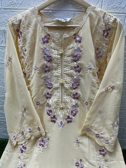 Laxurira Trendz Latest Designer Pakistani Suit D.No.1374