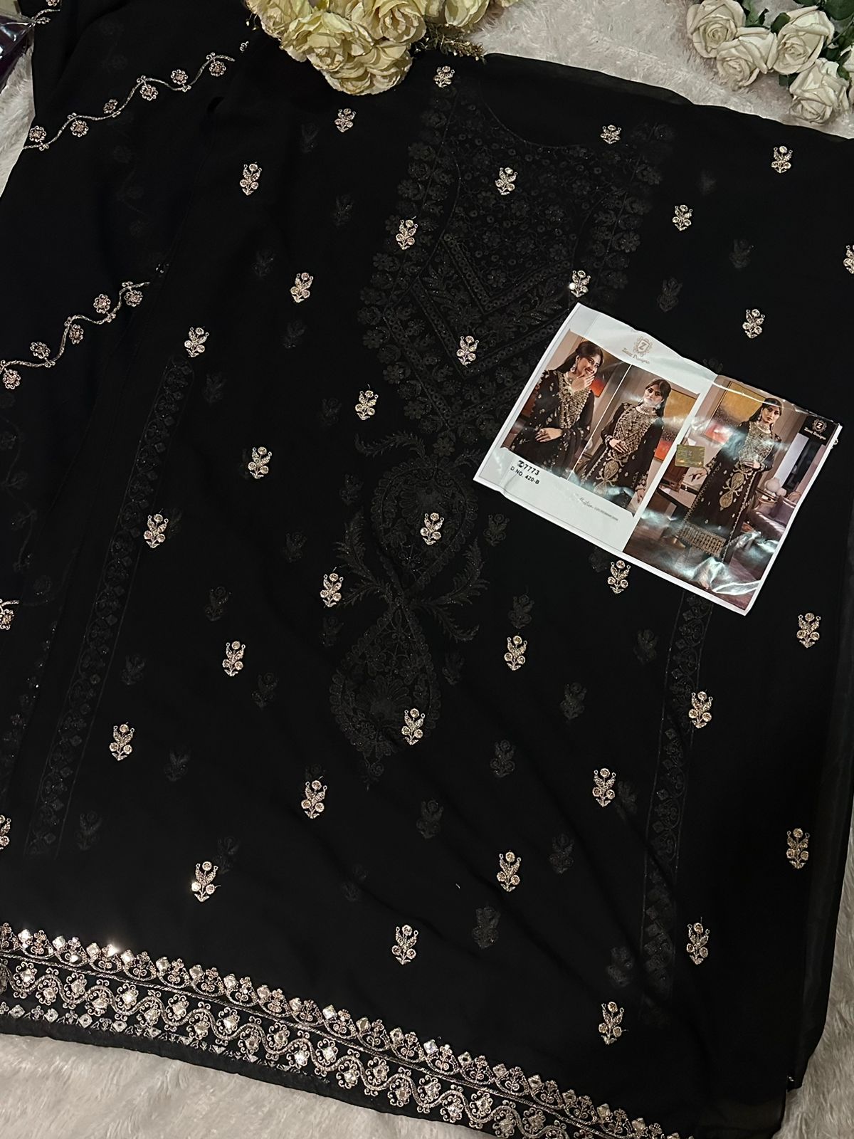 Ziaaz-7773 Designer Latest Pakistani Salwar Suit D.No.420-D