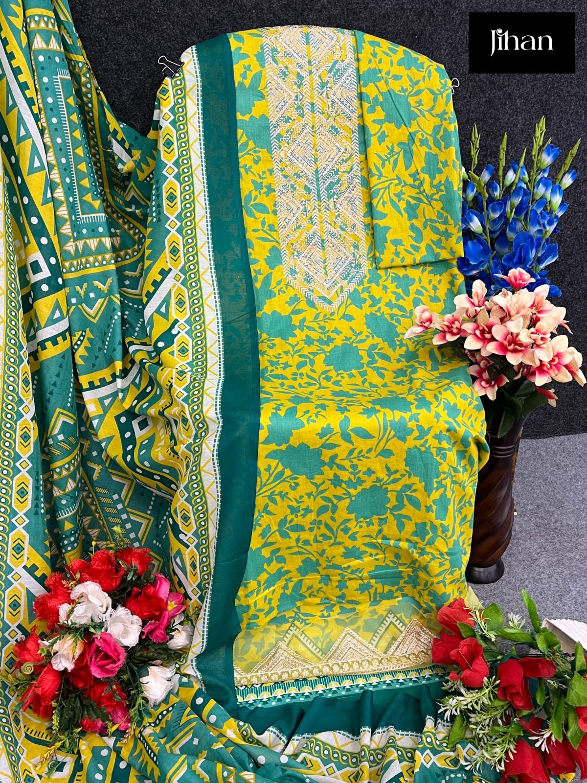 Jihan Imperial Vol 1 Pure Cotton Lawn D.No.3397