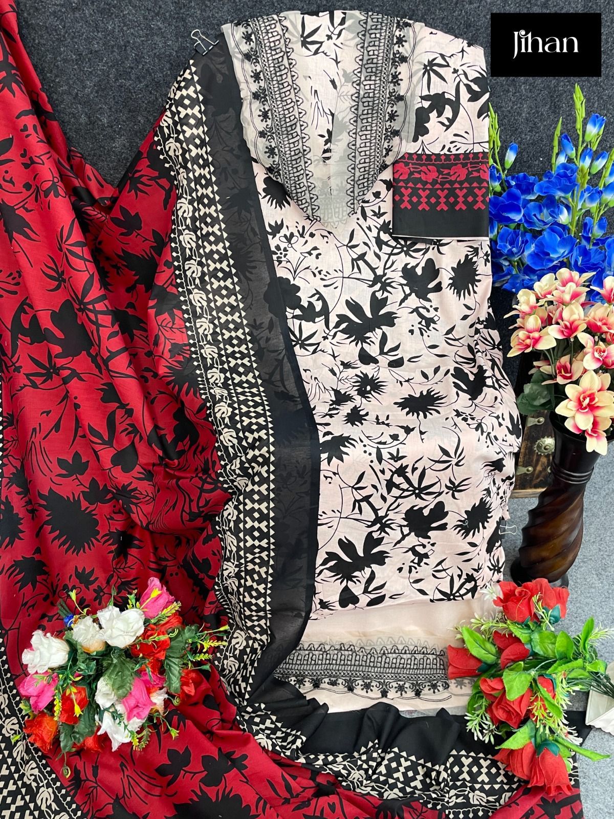 Jihan Imperial Vol 1 Pure Cotton Lawn D.No.3399