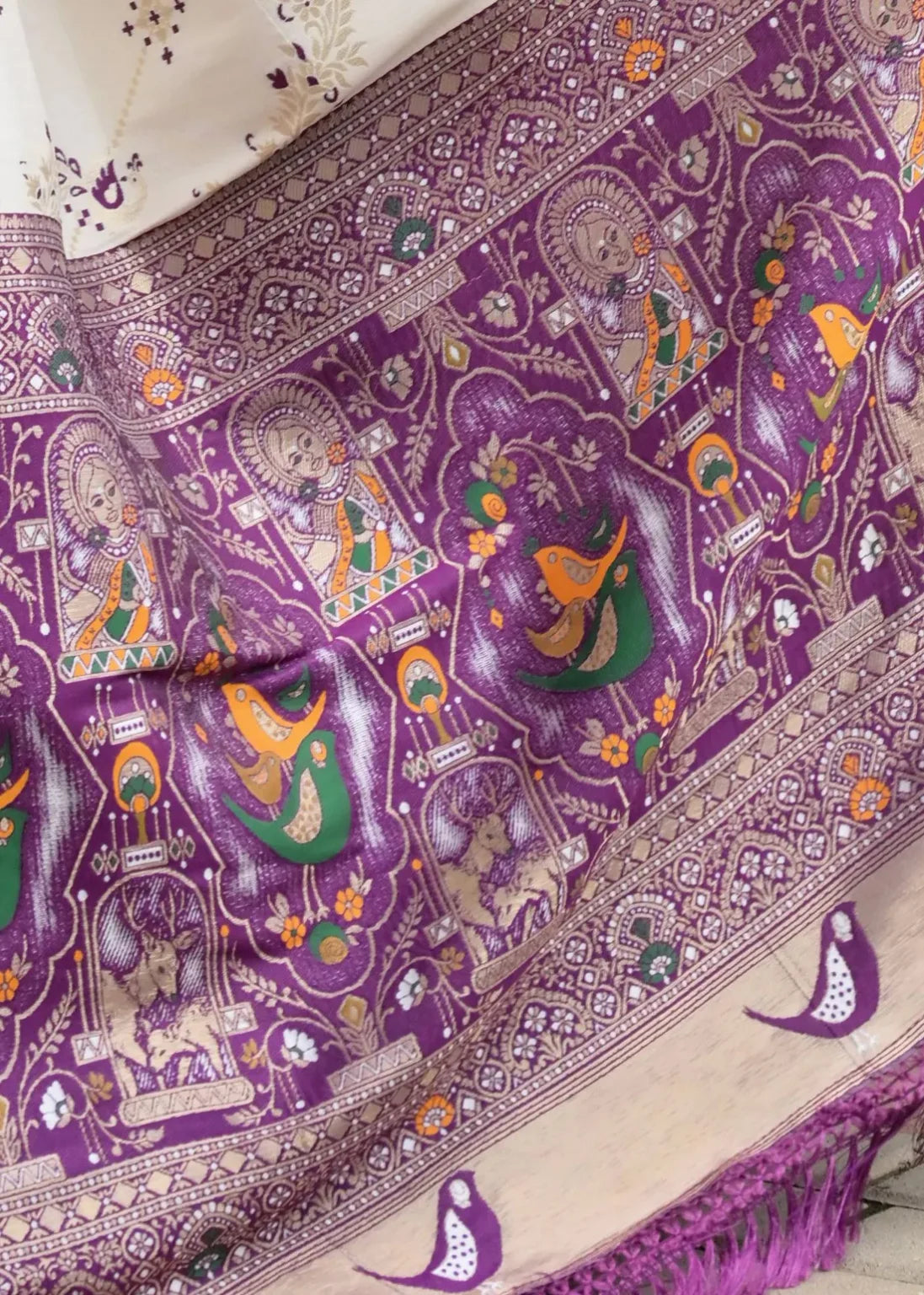 White &amp; Purple Pure Soft Banarasi Silk Patola Zari Woven Saree 