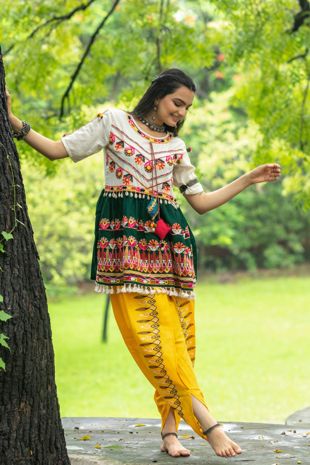 Navratri Garba Garba Special Kedia and Tulip Pants for Women's