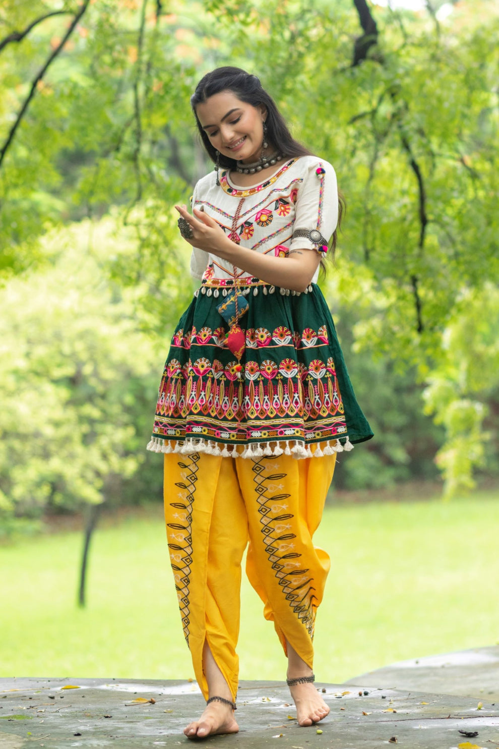 Navratri Garba Garba Special Kedia and Tulip Pants for Women's