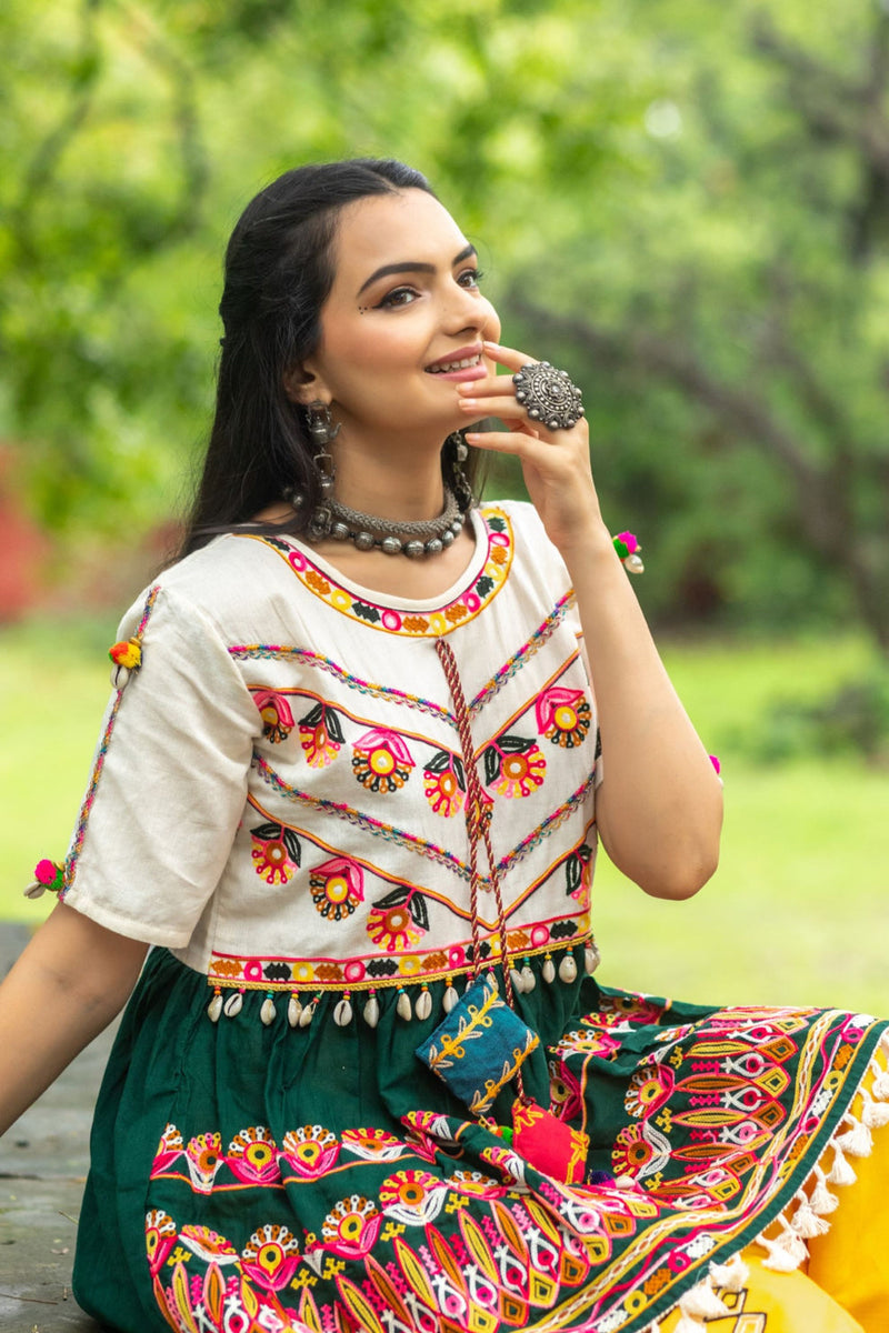 Navratri Garba Garba Special Kedia and Tulip Pants for Women's