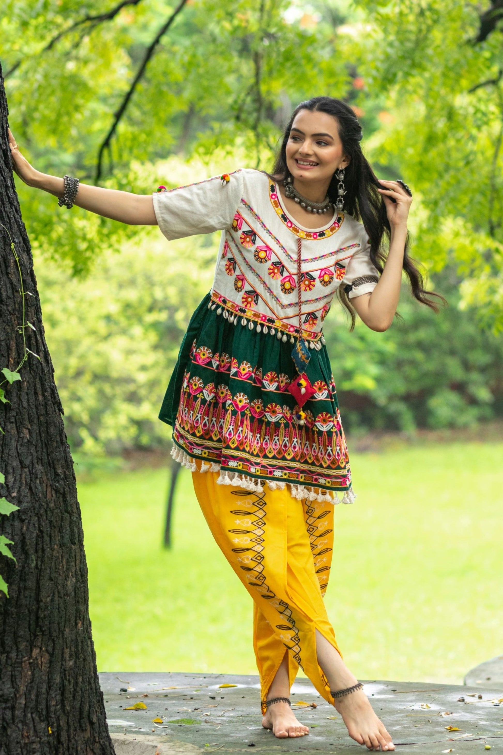 Navratri Garba Garba Special Kedia and Tulip Pants for Women's