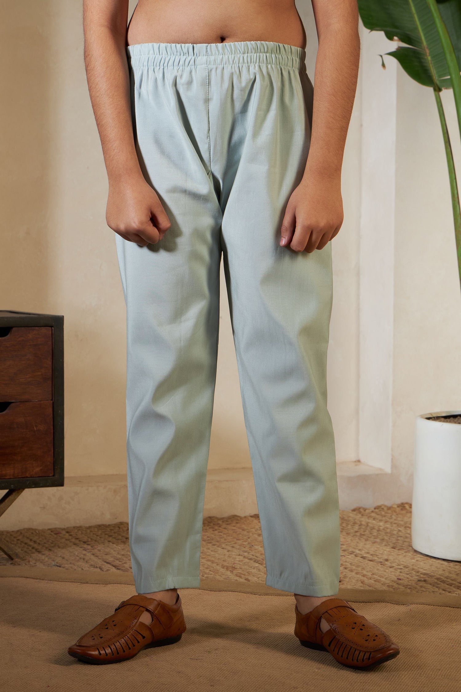 Pista Pure Viscose Silk Silk Kids Boy Kurta Pajama With Koti Jacket 
