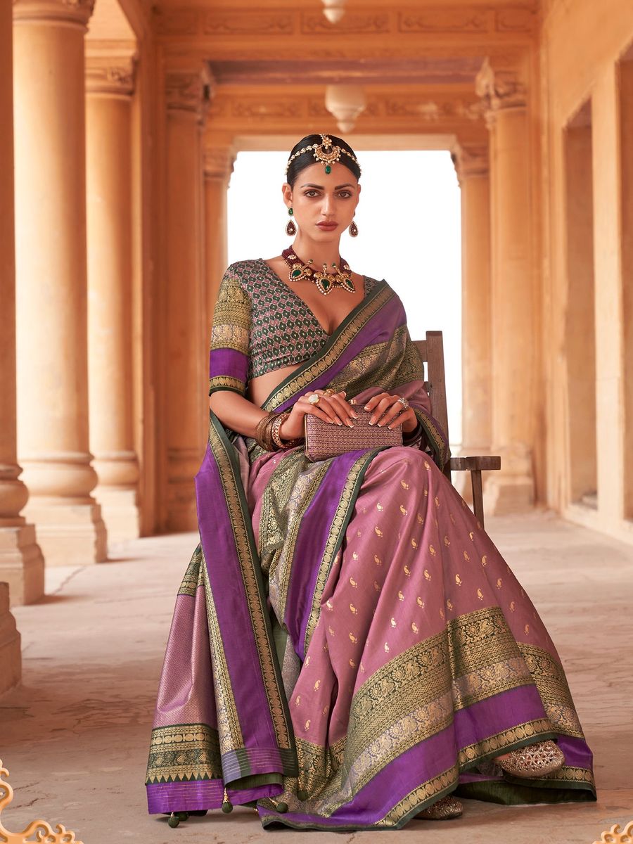 Mauve Patola Silk Traditional Woven Saree ##color## Patola Saree with premium fabric and embroidery