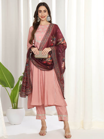 Beautiful Women Pink Silk Blend Kurta Set With Fancy Dupatta
