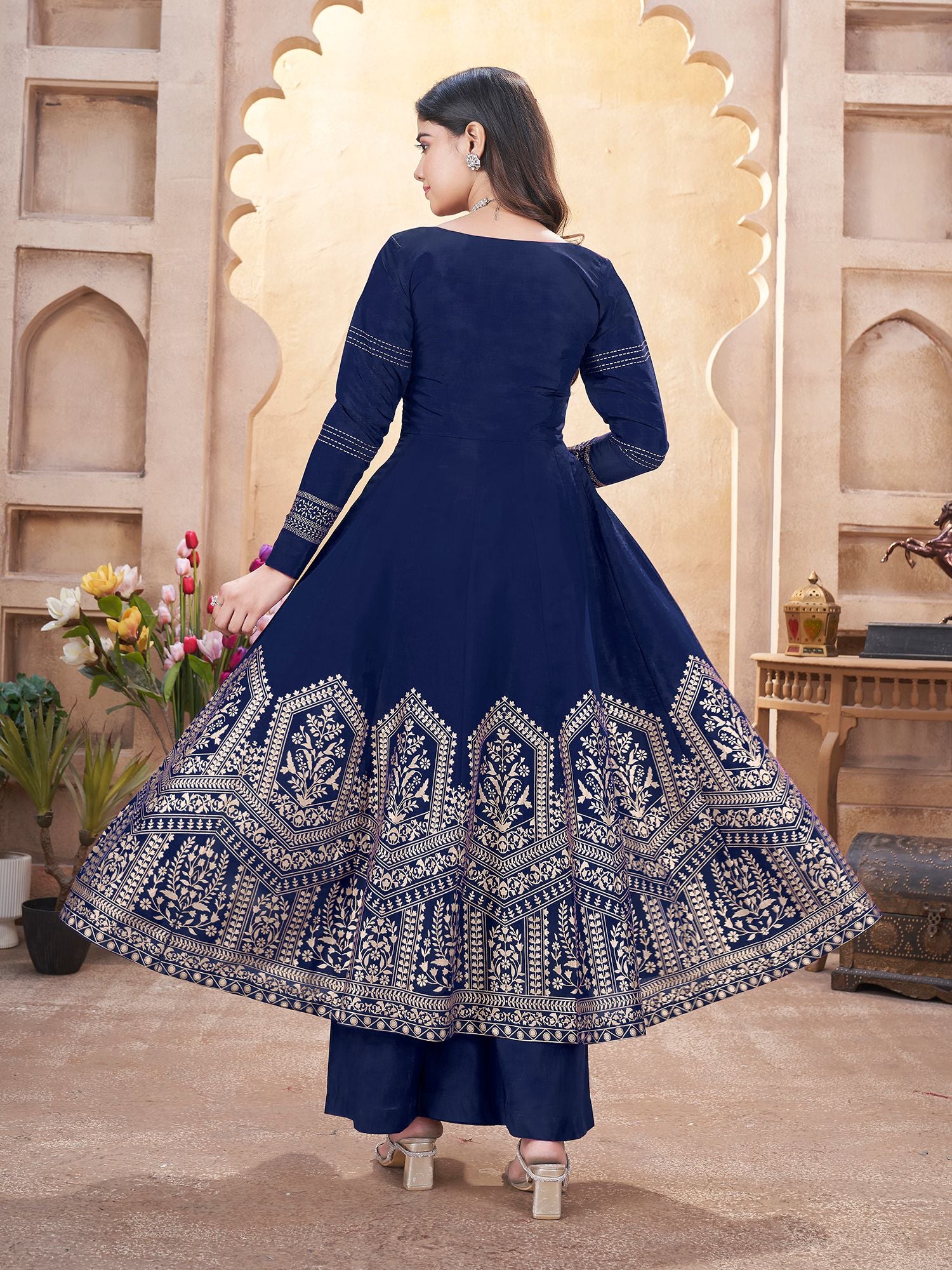 Salwar Suit