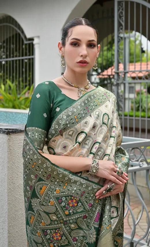 Green Pure Soft Banarasi Silk Patola Zari Woven Saree