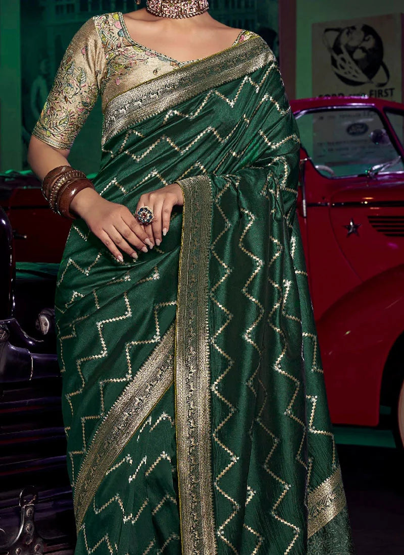 Green Pure Silk with 3D weaved Pallu &amp; Heavy Embroidery Banarasi Saree 