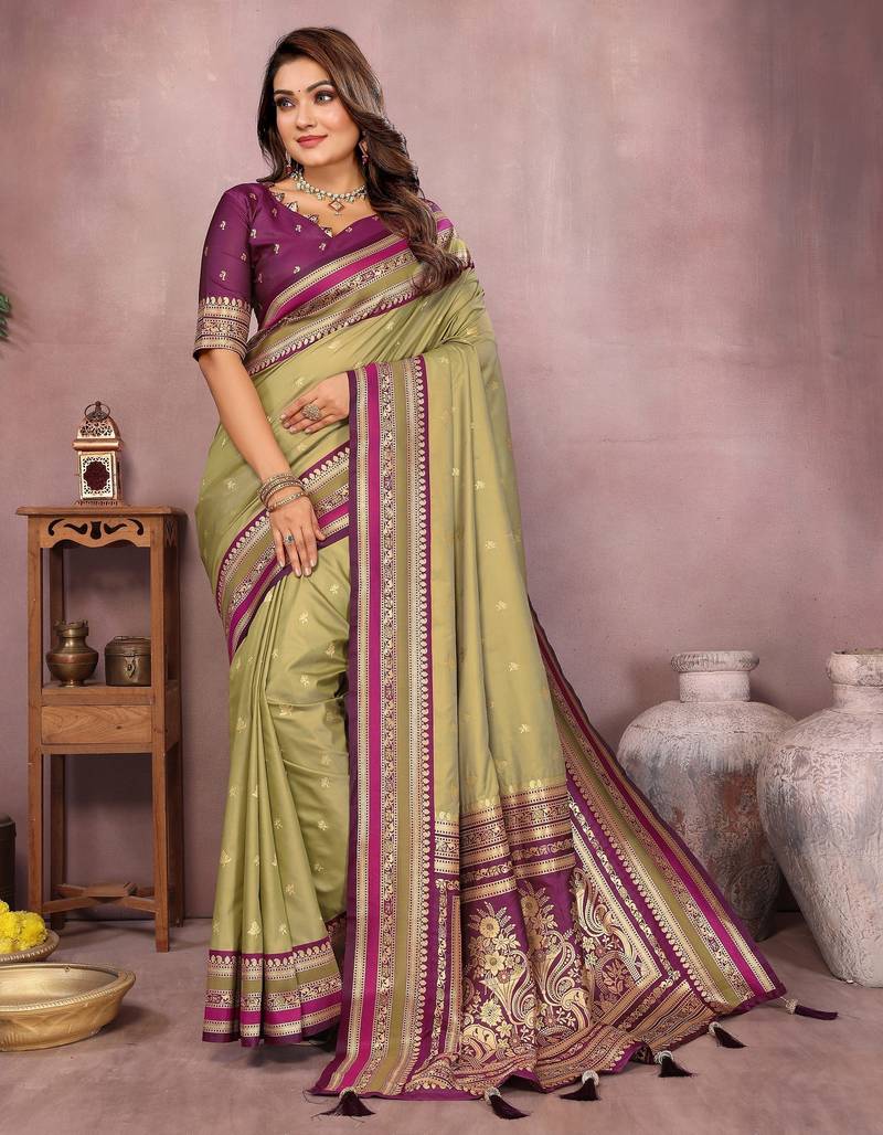 Green Pure Handloom Kalamkari Silk Saree Kalamkari Saree Anant Tex Exports Pvt.Ltd..