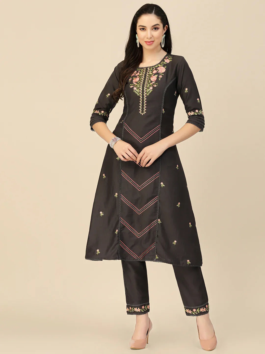 SALIMAR VOL 09 FESTIVE WEAR KURTI-SET D.NO. 1370 - Anant Exports