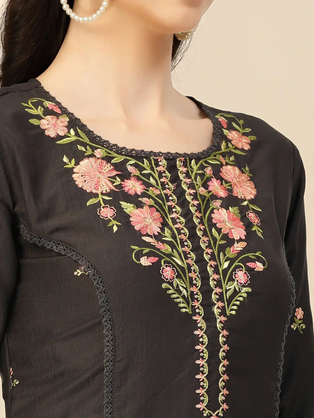 SALIMAR VOL 09 FESTIVE WEAR KURTI-SET D.NO. 1370 - Anant Exports