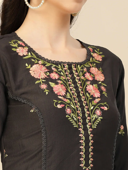 SALIMAR VOL 09 FESTIVE WEAR KURTI-SET D.NO. 1370 - Anant Exports