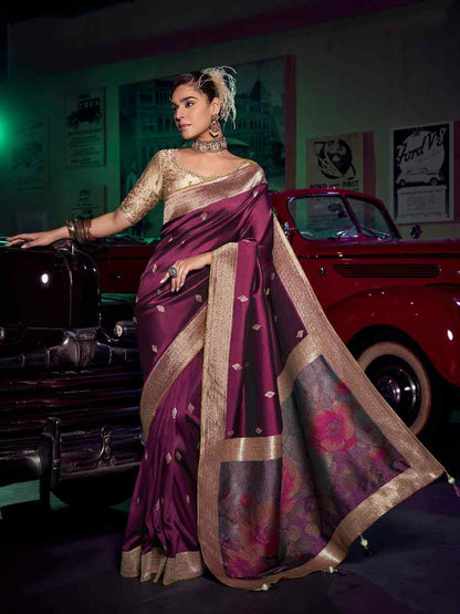 Pink Pure Silk with 3D weaved Pallu &amp; Heavy Embroidery Banarasi Saree 