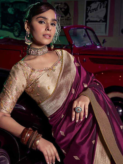 Pink Pure Silk with 3D weaved Pallu &amp; Heavy Embroidery Banarasi Saree 