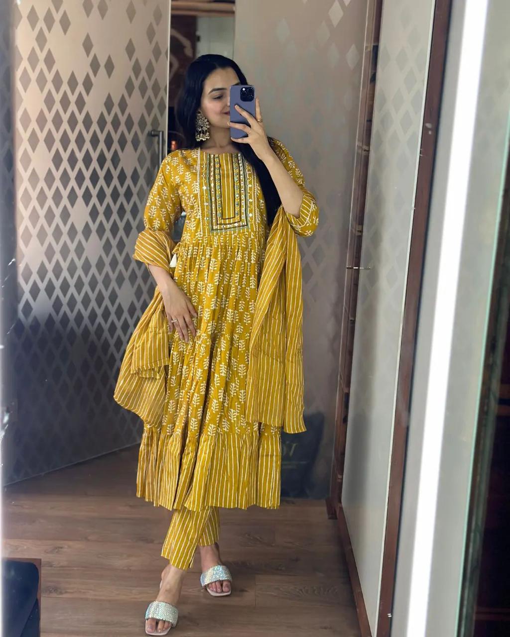 Beautiful Party Wear Cotton Anarkali Suit