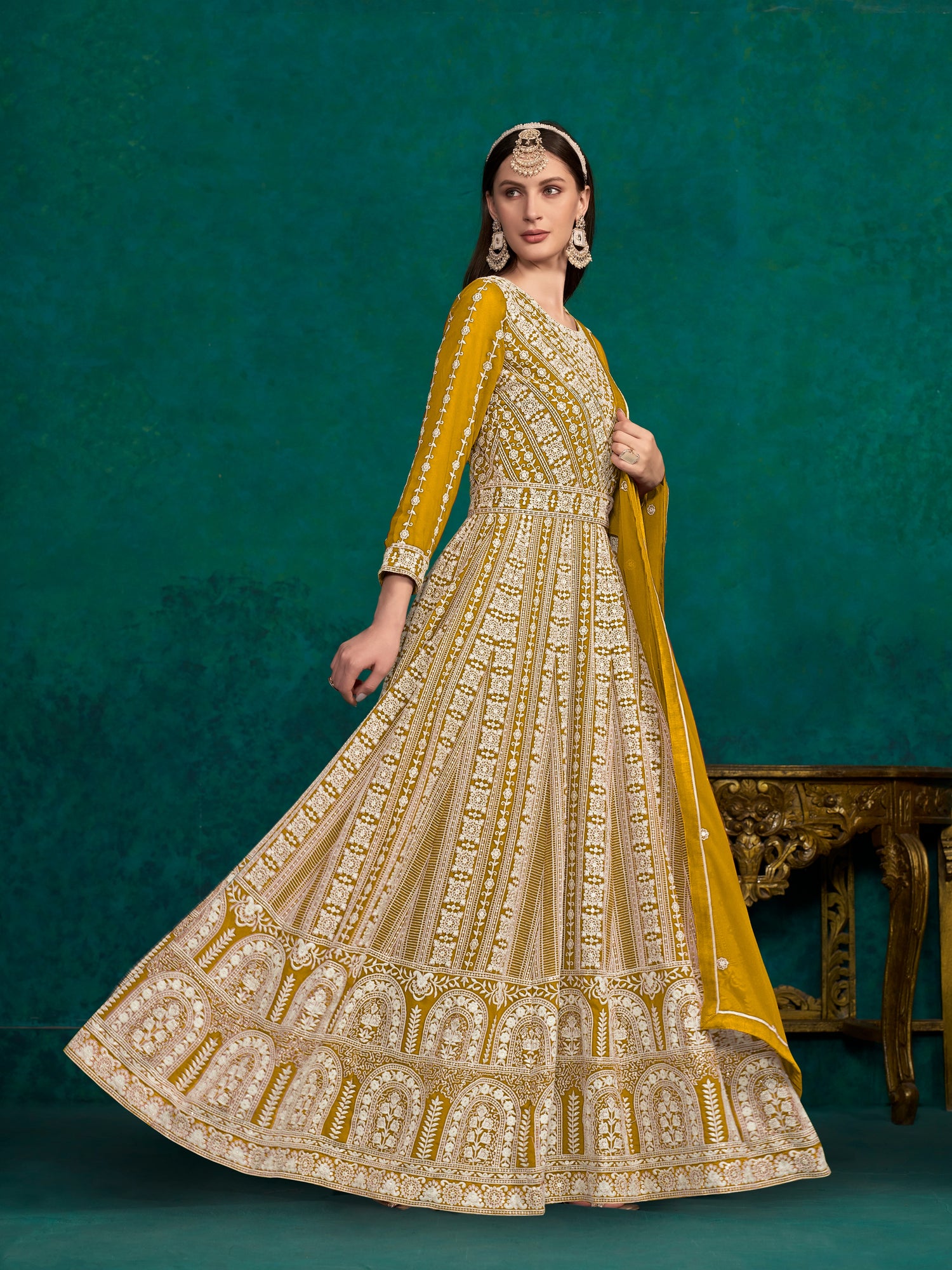 Readymade Gown