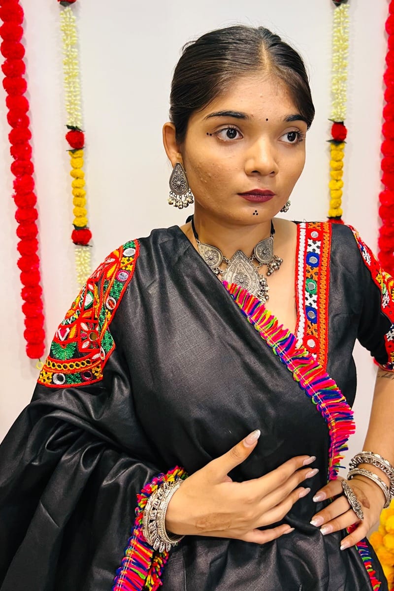 Navratri Special Traditional Looks For Lehenga choli Dno 7044