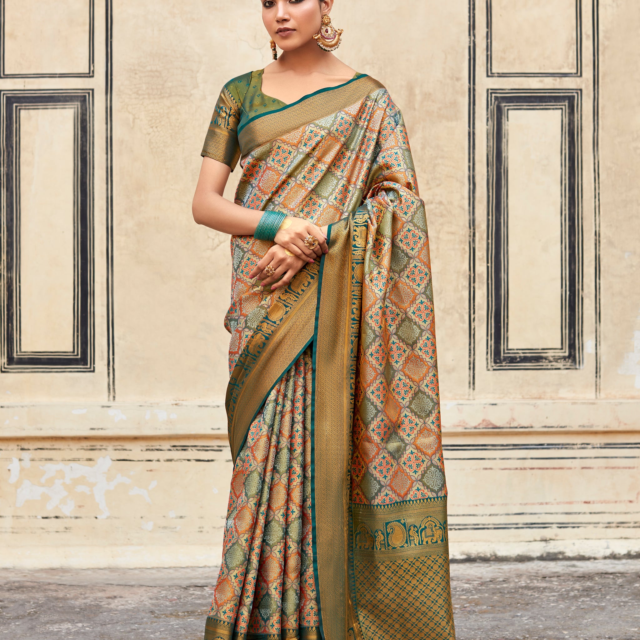 Beautiful Designer Occasion Wear Pure Pattu Silk With Full Zari Weaving Saree