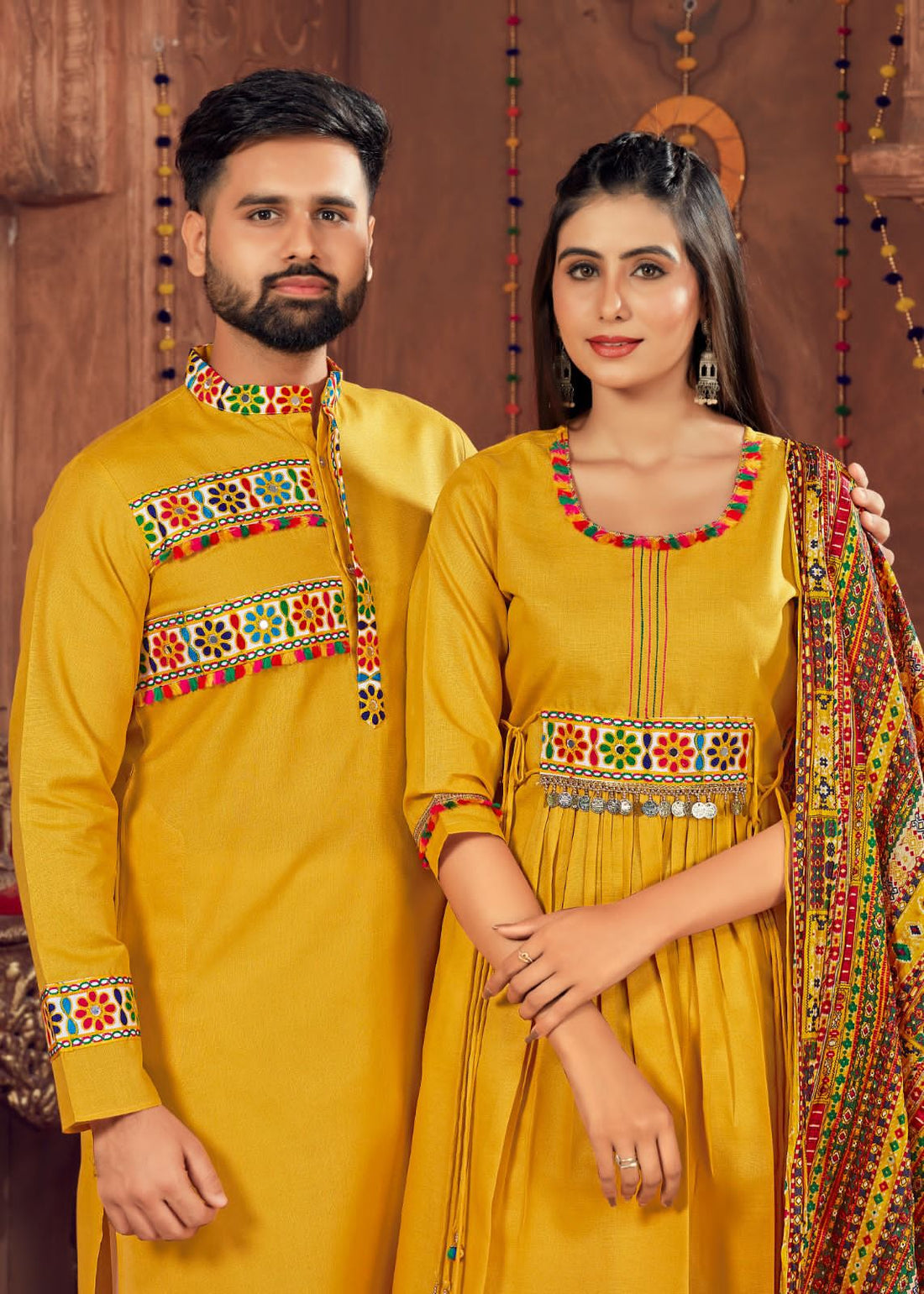 Navratri Special Couple combo of Kurta with Pajama & Kurti with Pants & Dupatta Dress