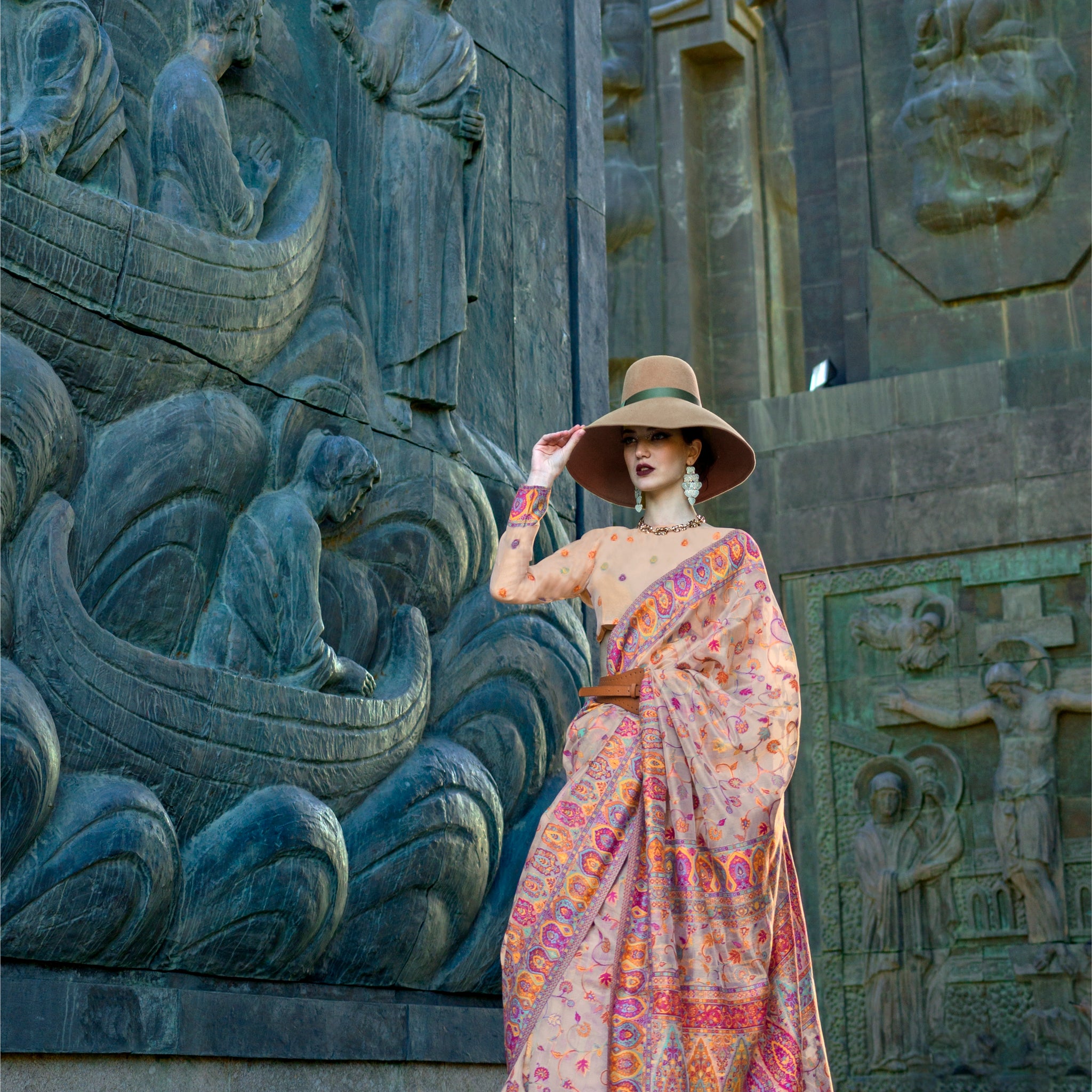 Beautiful Designer Occasion Wear Kashneer Silk Handloom Weaving Saree