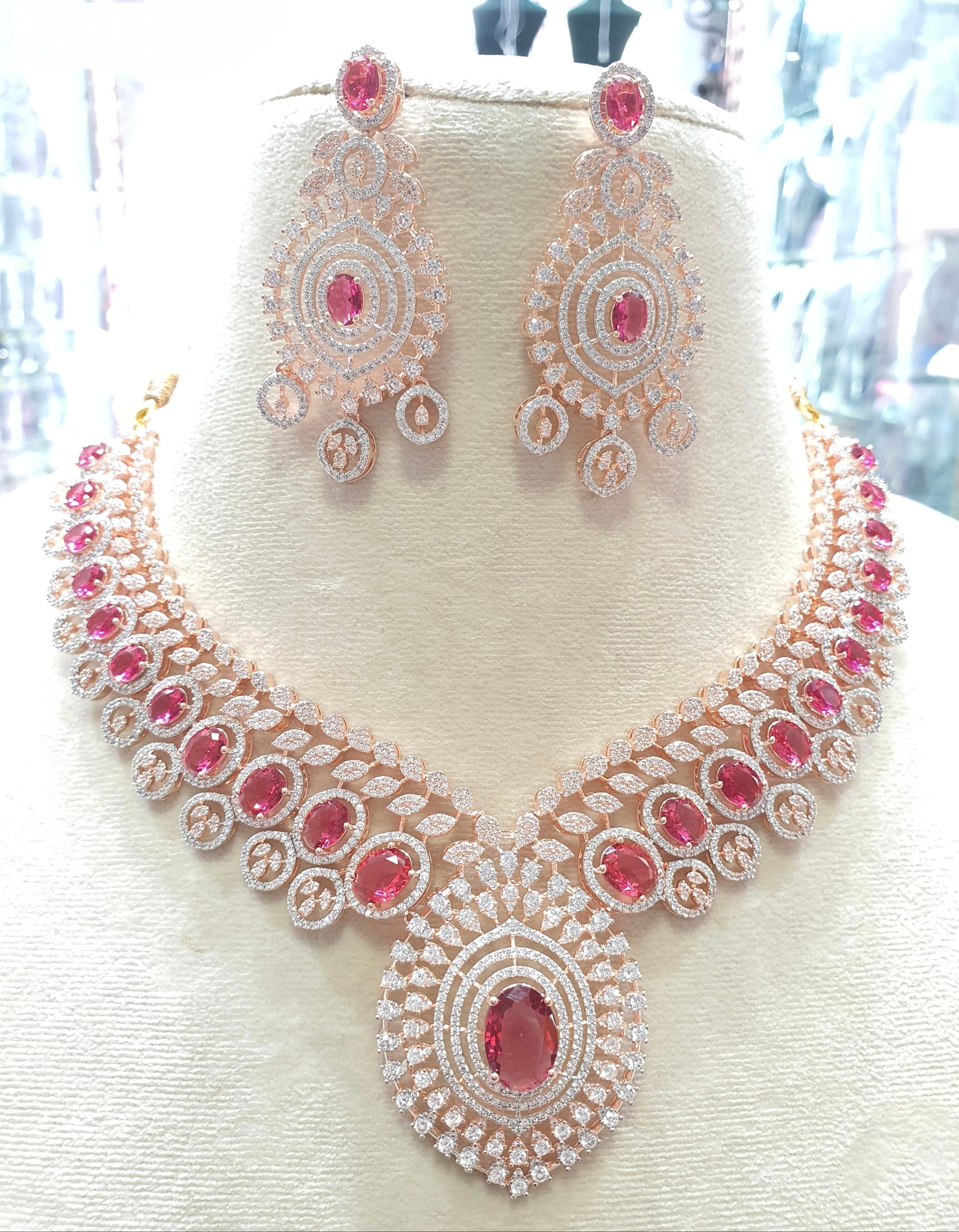 Gold-Toned Kundan Bridal Necklace Set with Earrings