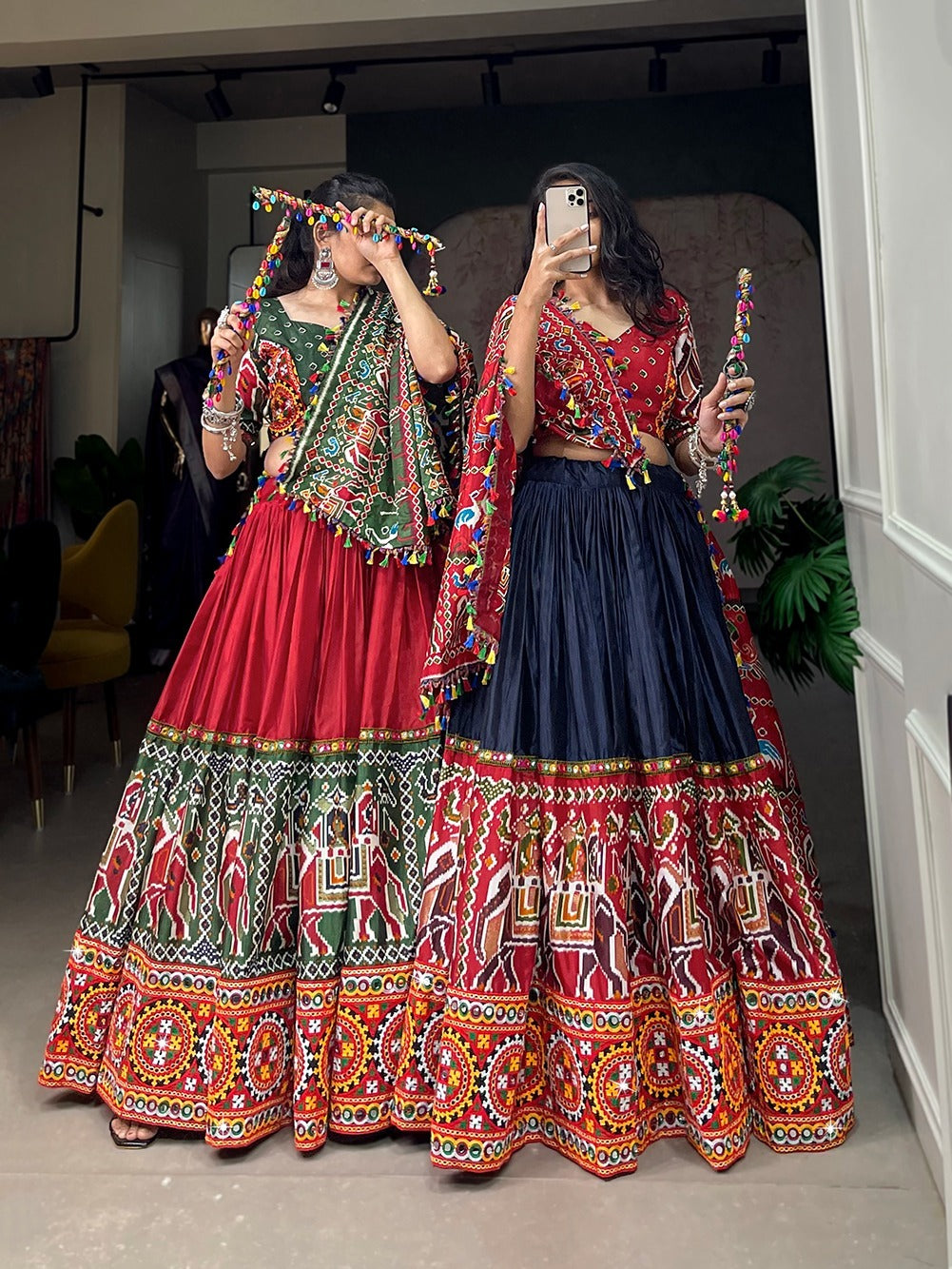 Trending Navaratri Lehenga Choli Collection dno 1629