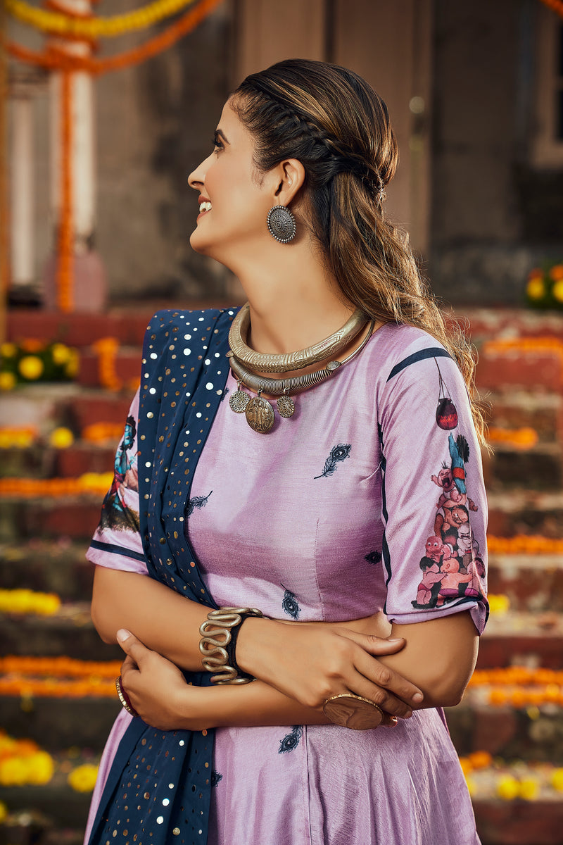 Traditional navratri outfit for women