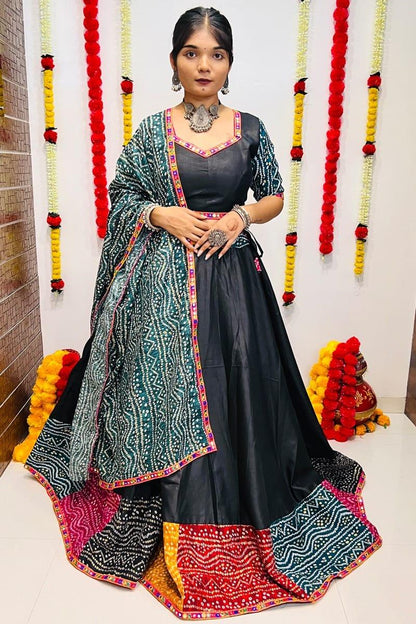 Navratri Special Traditional Looks For Lehenga choli Dno 7040 - Anant Exports