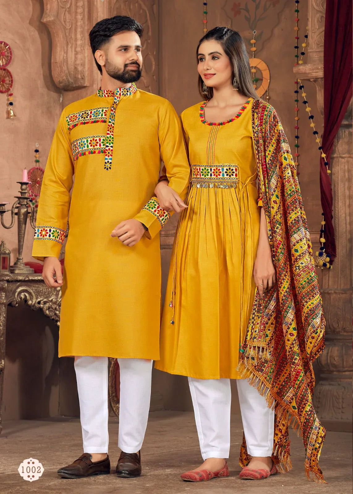 Navratri Special Couple combo of Kurta with Pajama &amp; Kurti with Pants &amp; Dupatta Dress - Anant Exports