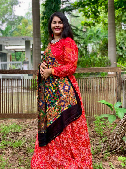 Pavitra Bandhej Navratri Lehenga Choli - Anant Exports