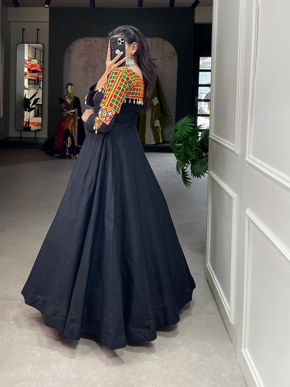 Navratri Special Traditional Looks For Lehenga choli Gamthi Work Dno 5701