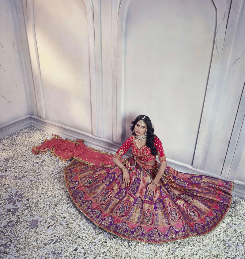 Designer Wedding Wear Latest Bridal Lehenga Choli