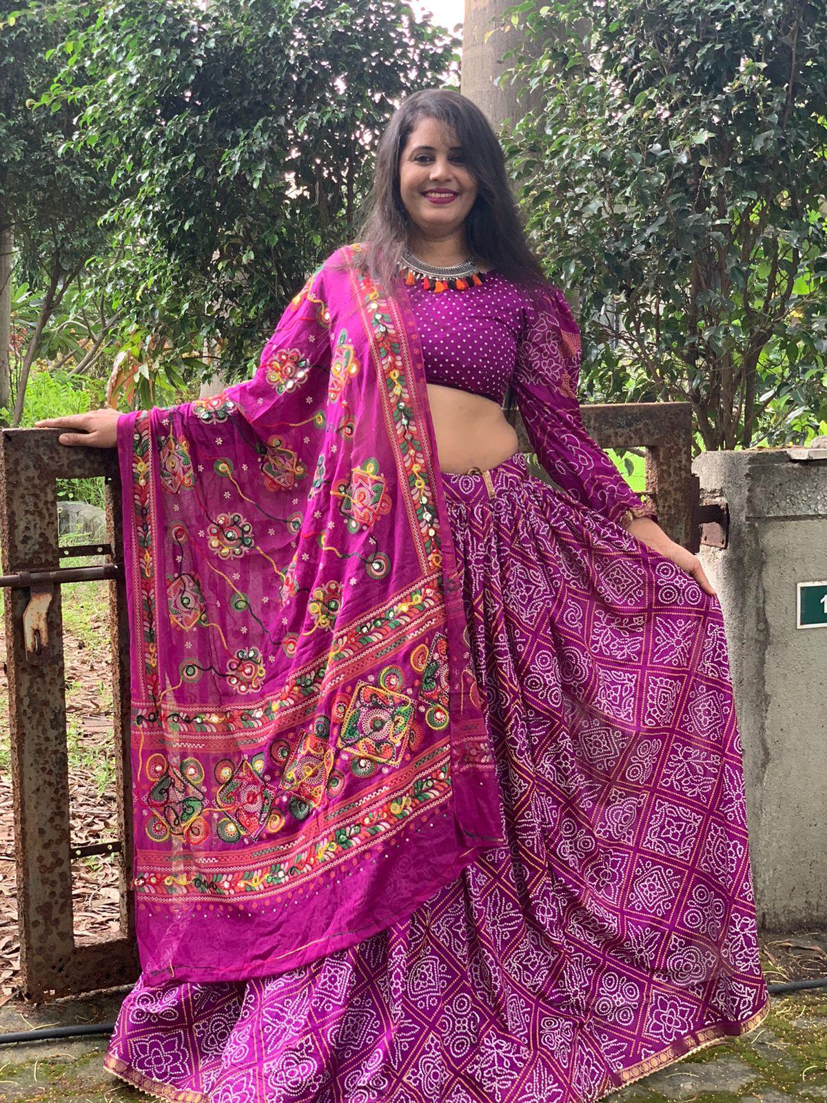 Pavitra Bandhej Navratri Lehenga Choli - Anant Exports