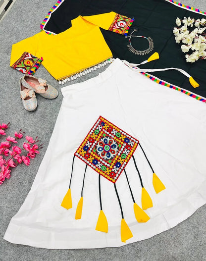 Kids Traditional Navratri Lehenga Choli - Anant Exports