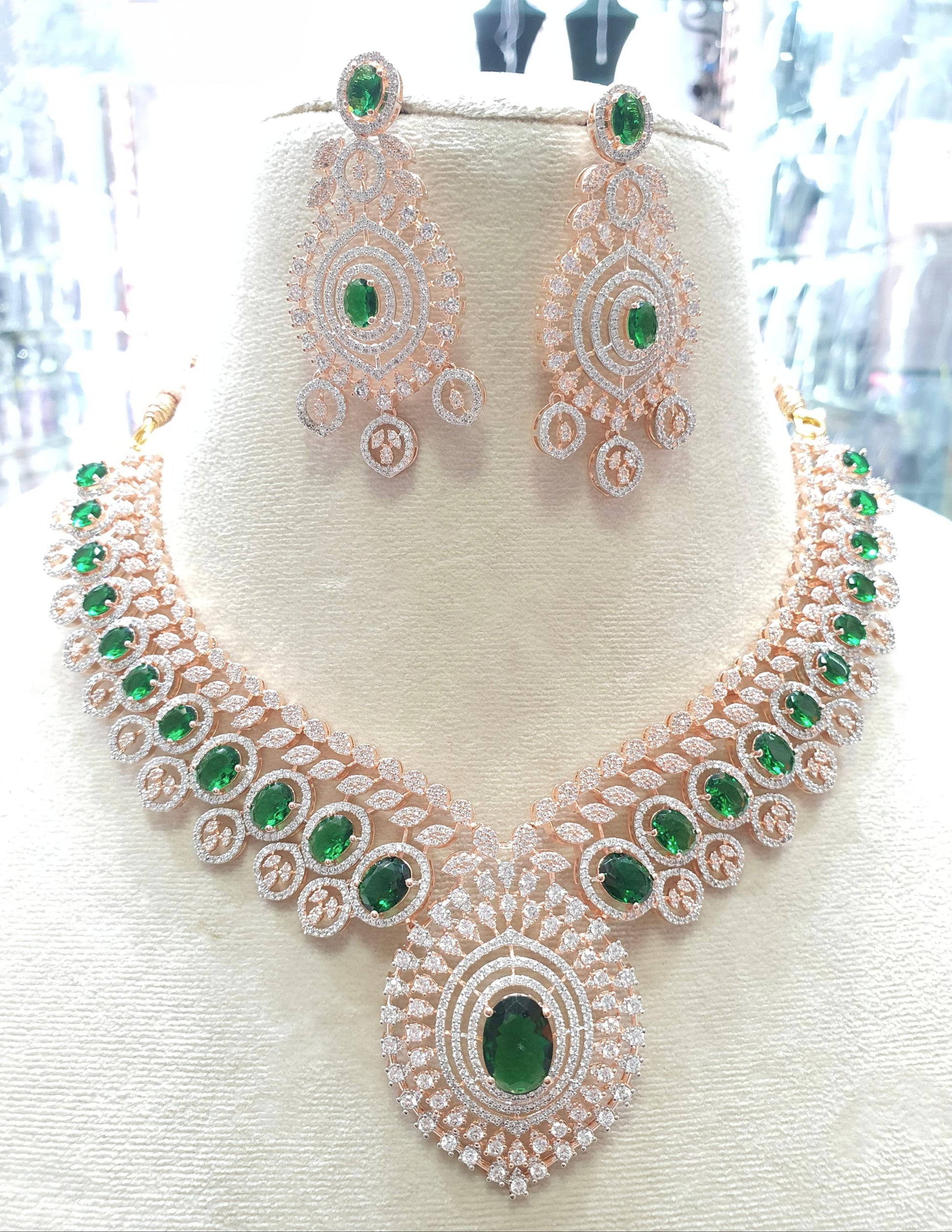 Rose gold green necklace for wedding