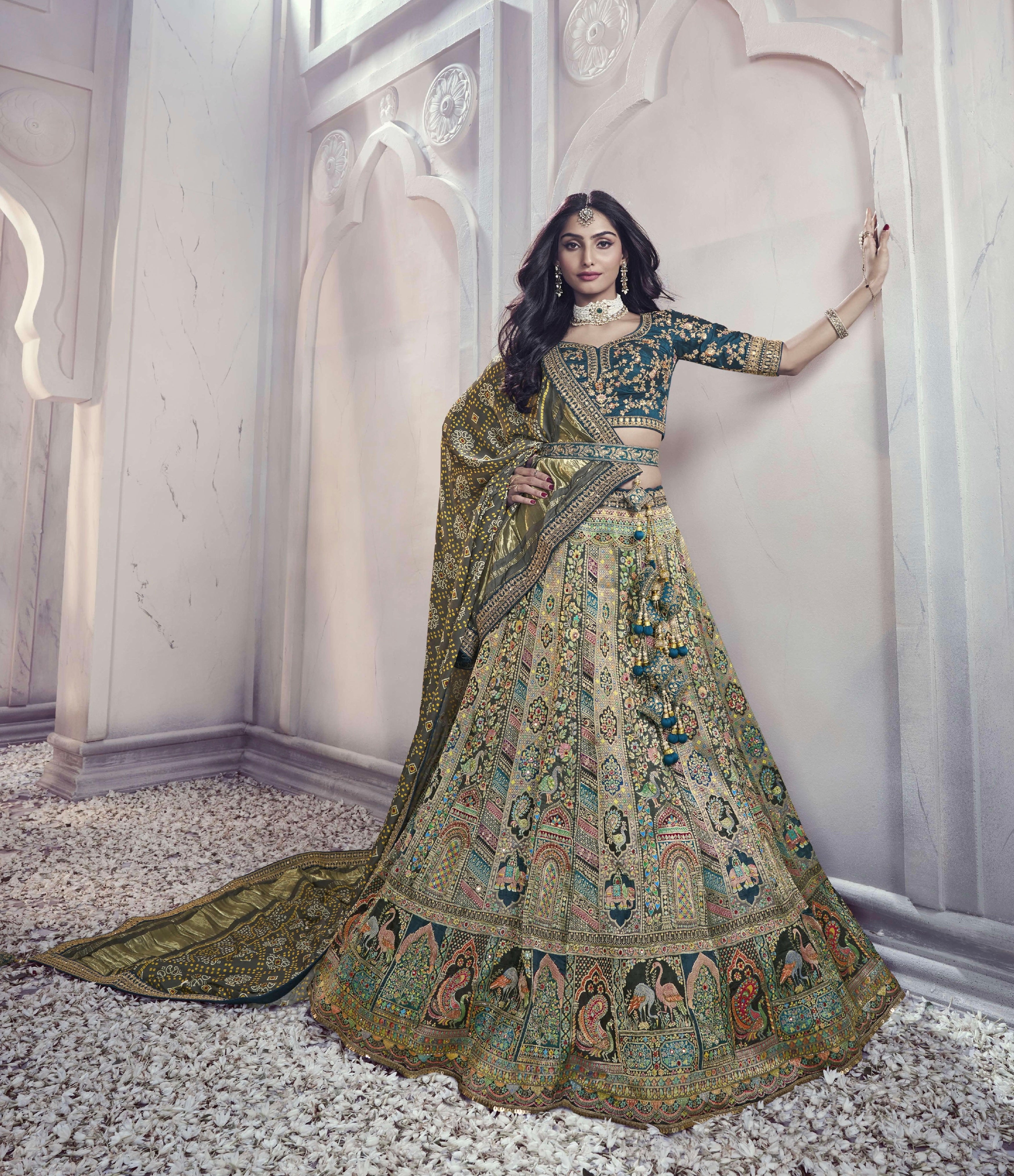 Designer Wedding Wear Latest Bridal Lehenga Choli