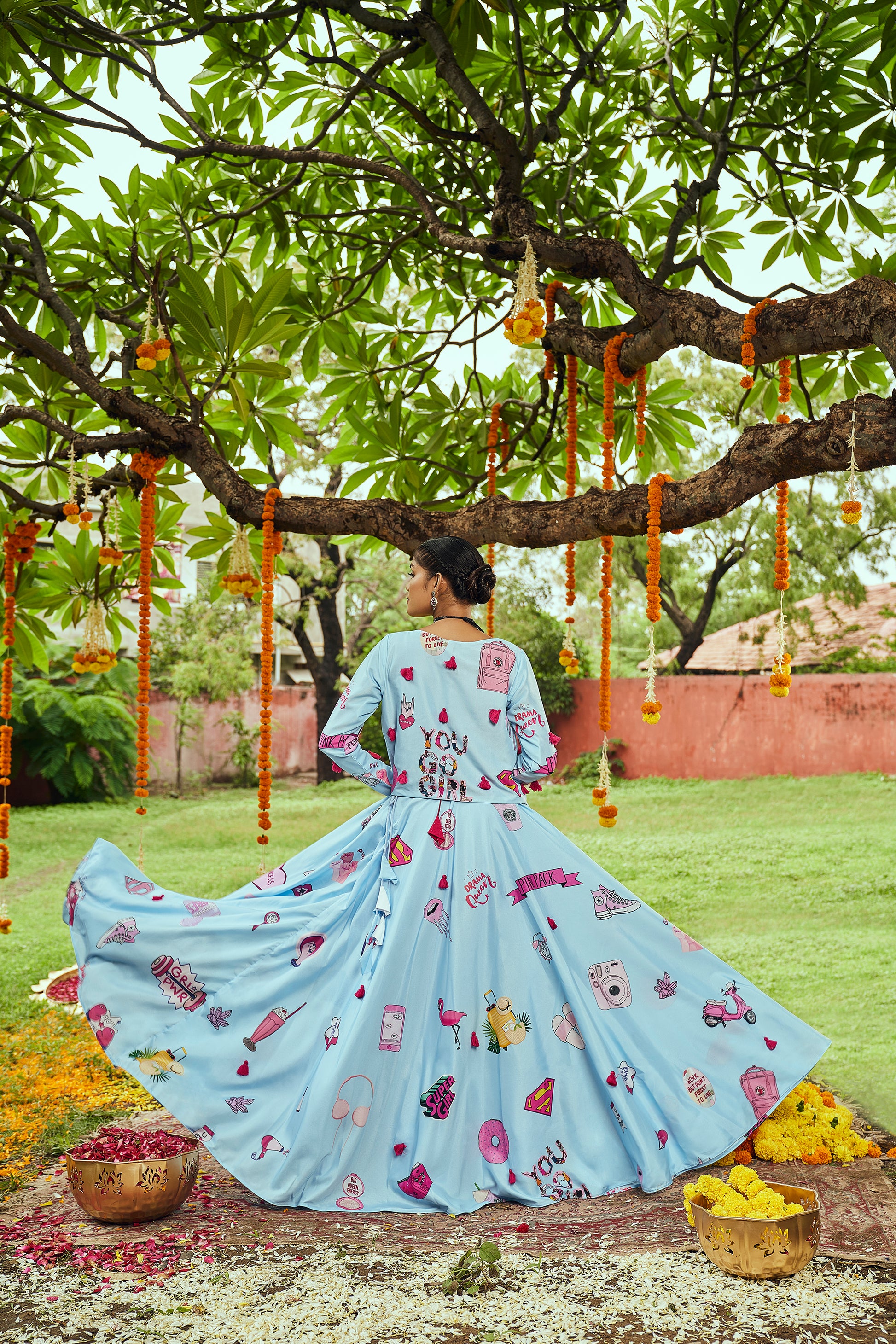 8.5 meter flair Navratri lehenga