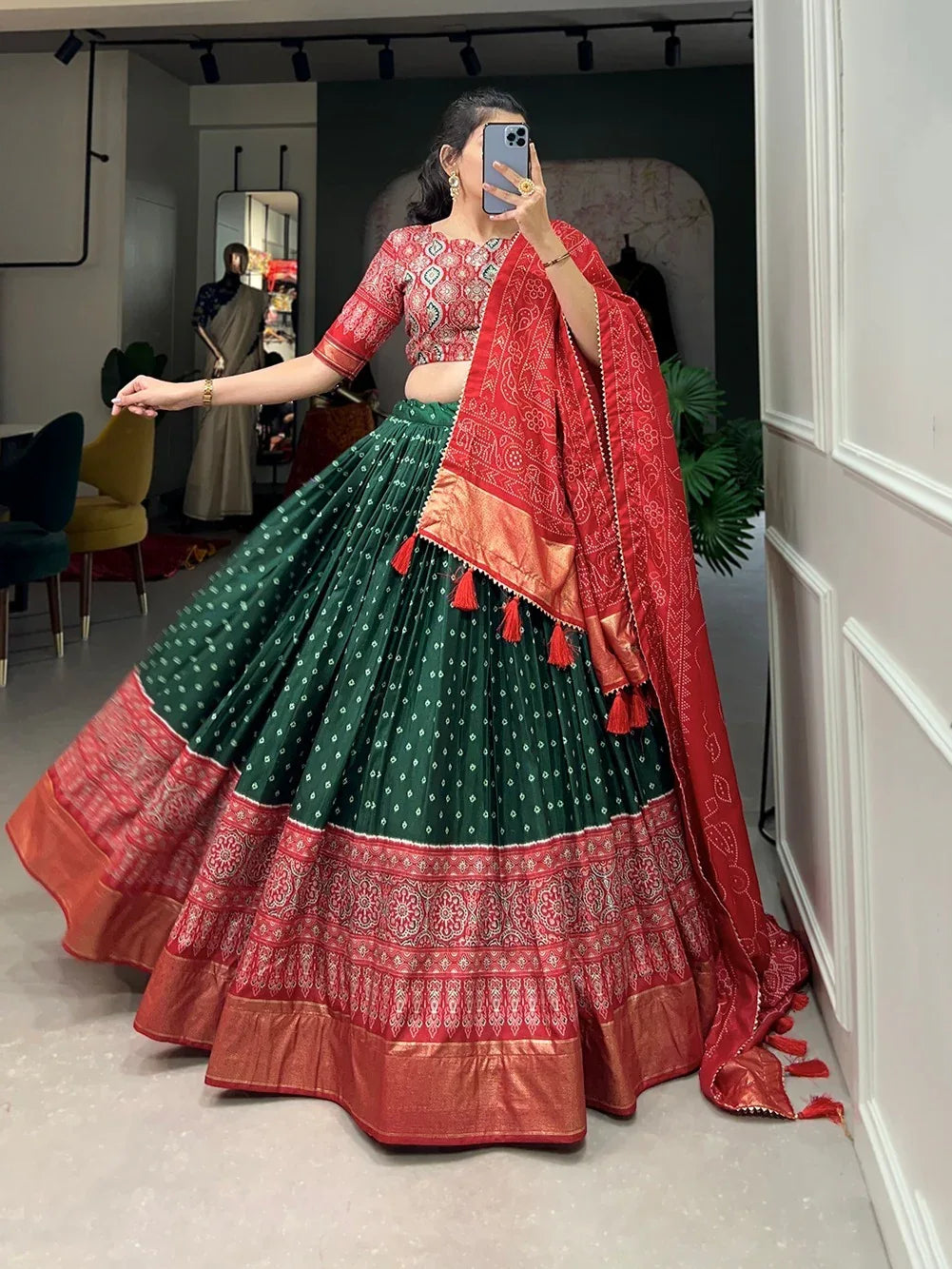 Trending Navaratri Lehenga Choli Collection dno 1686 - Anant Exports
