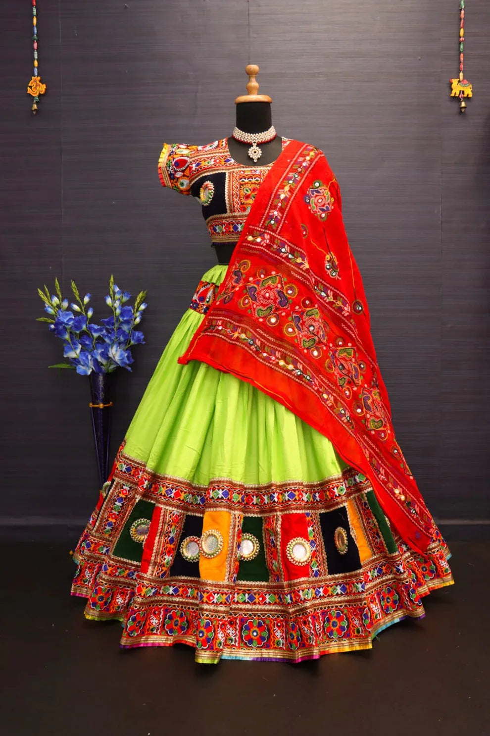 Navratri Traditional Beautiful Handmade Bangadi mirror Work Lehenga Choli - Anant Exports