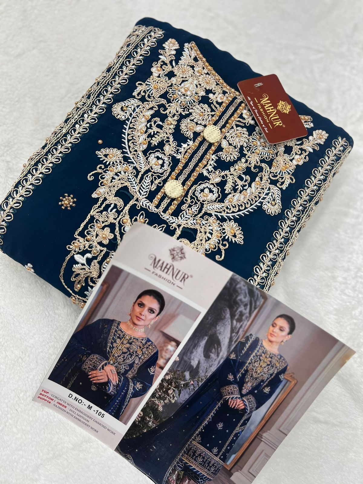 Mahnur Designer Pakistani Bridal Wear Heavy Georgette Salwar Suit D.No.M-105