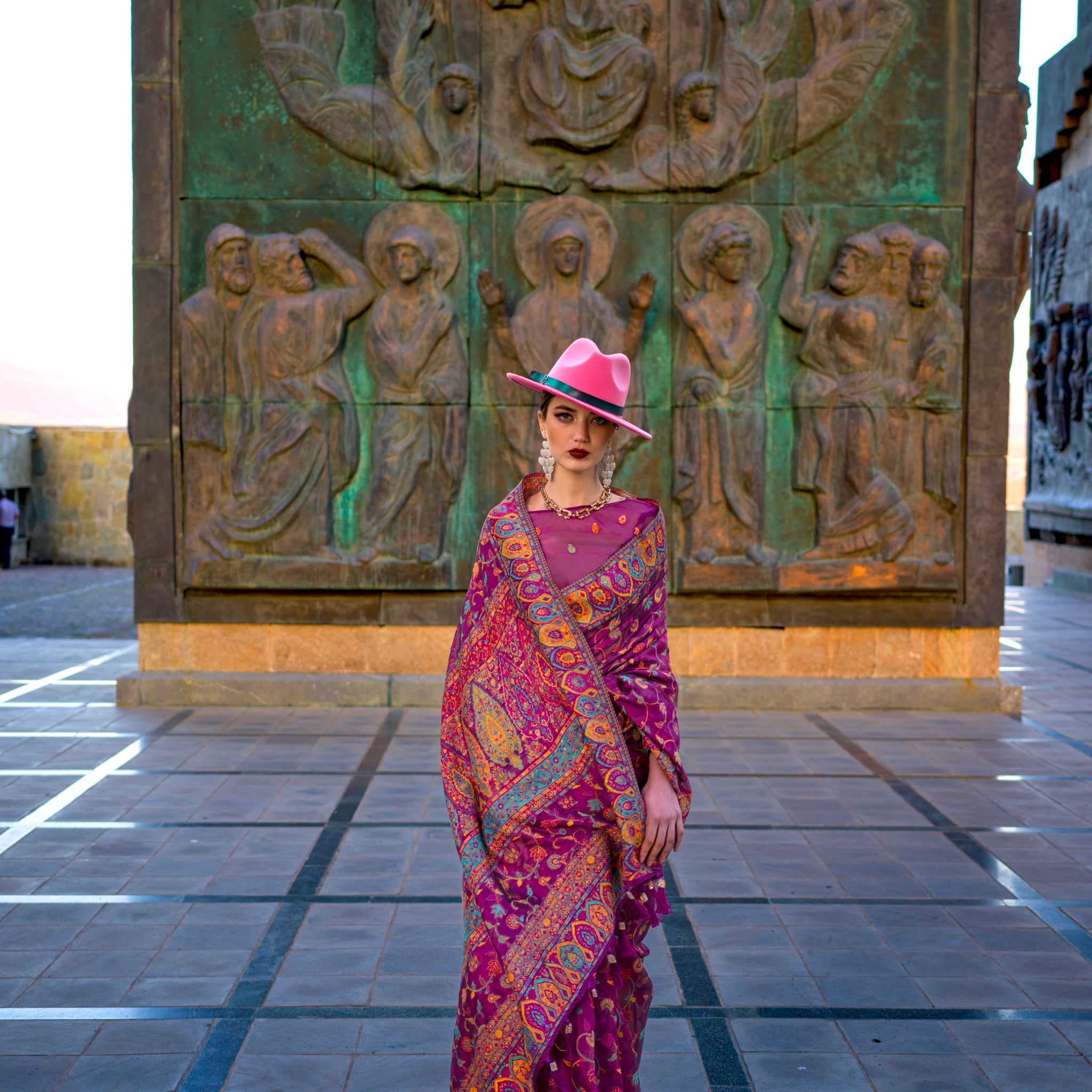 Beautiful Designer Occasion Wear Kashneer Silk Handloom Weaving Saree