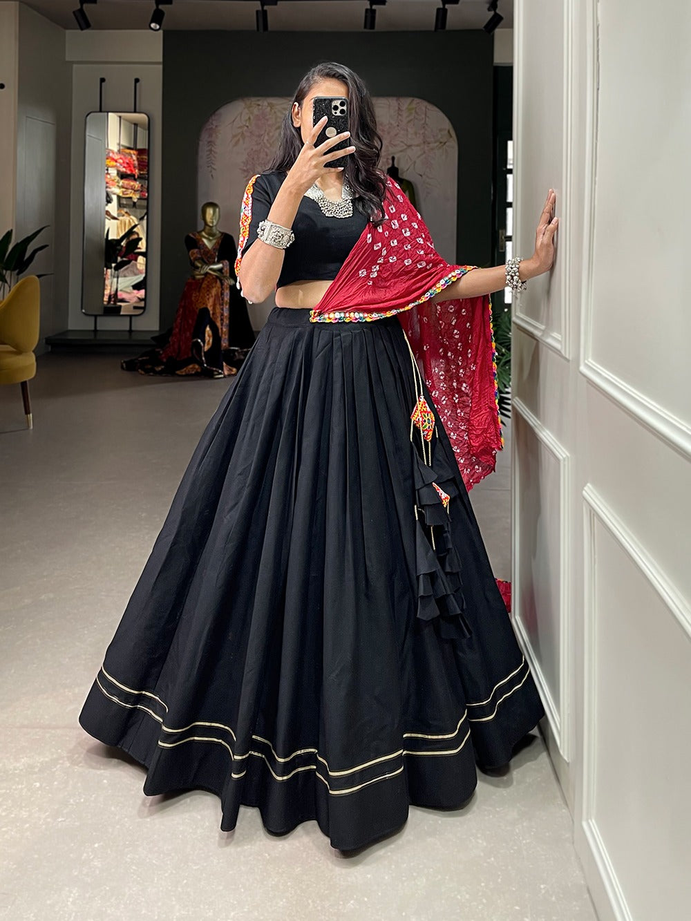Beautiful Party Wear Traditional Gamthi Mirror Work Lehenga Choli D.No. 1604