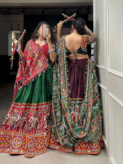 Trending Navaratri Lehenga Choli Collection dno 1629